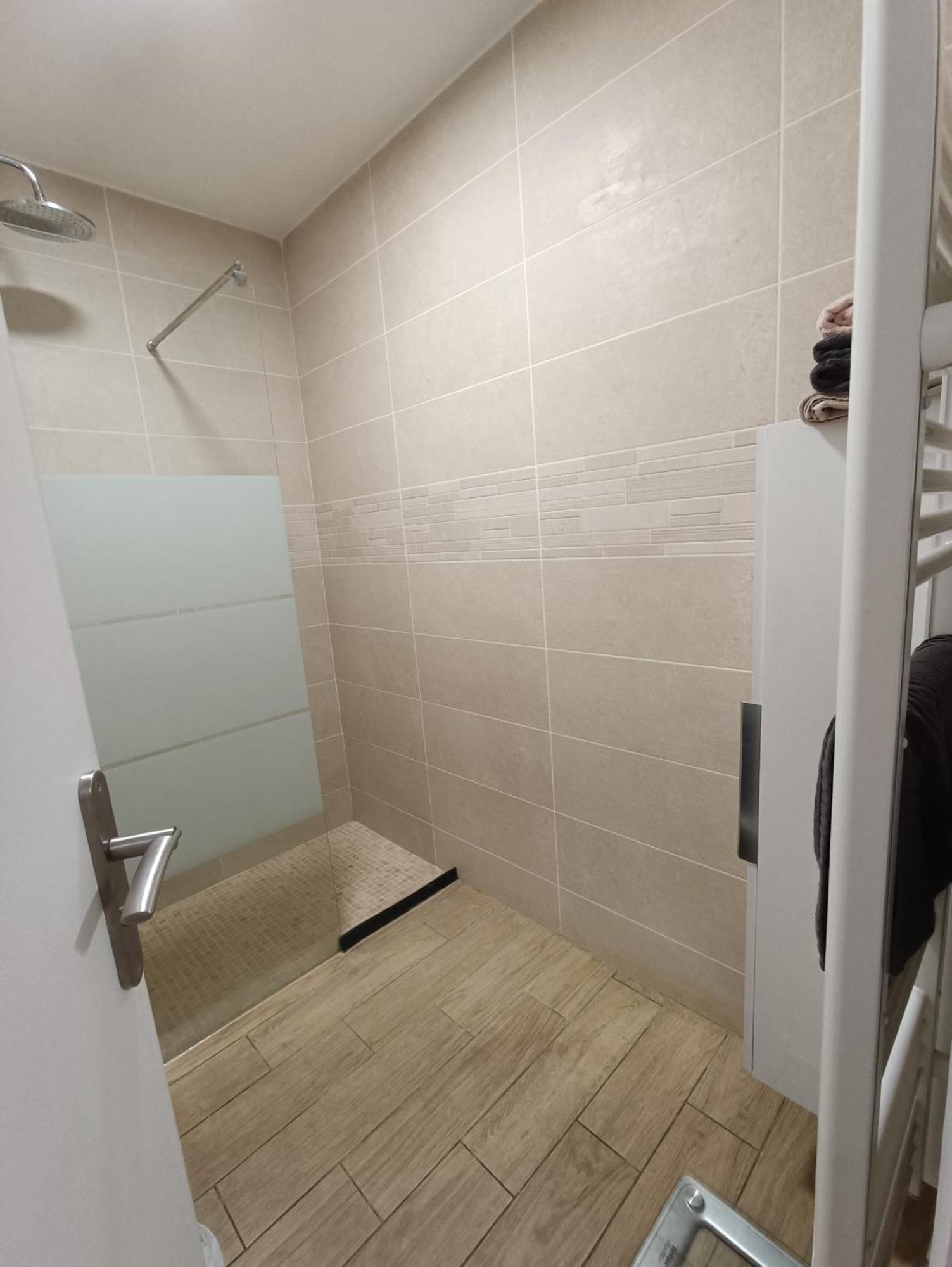 Appartements Et Studio Renoves En 2022, Intra Muros Avignon Eksteriør billede