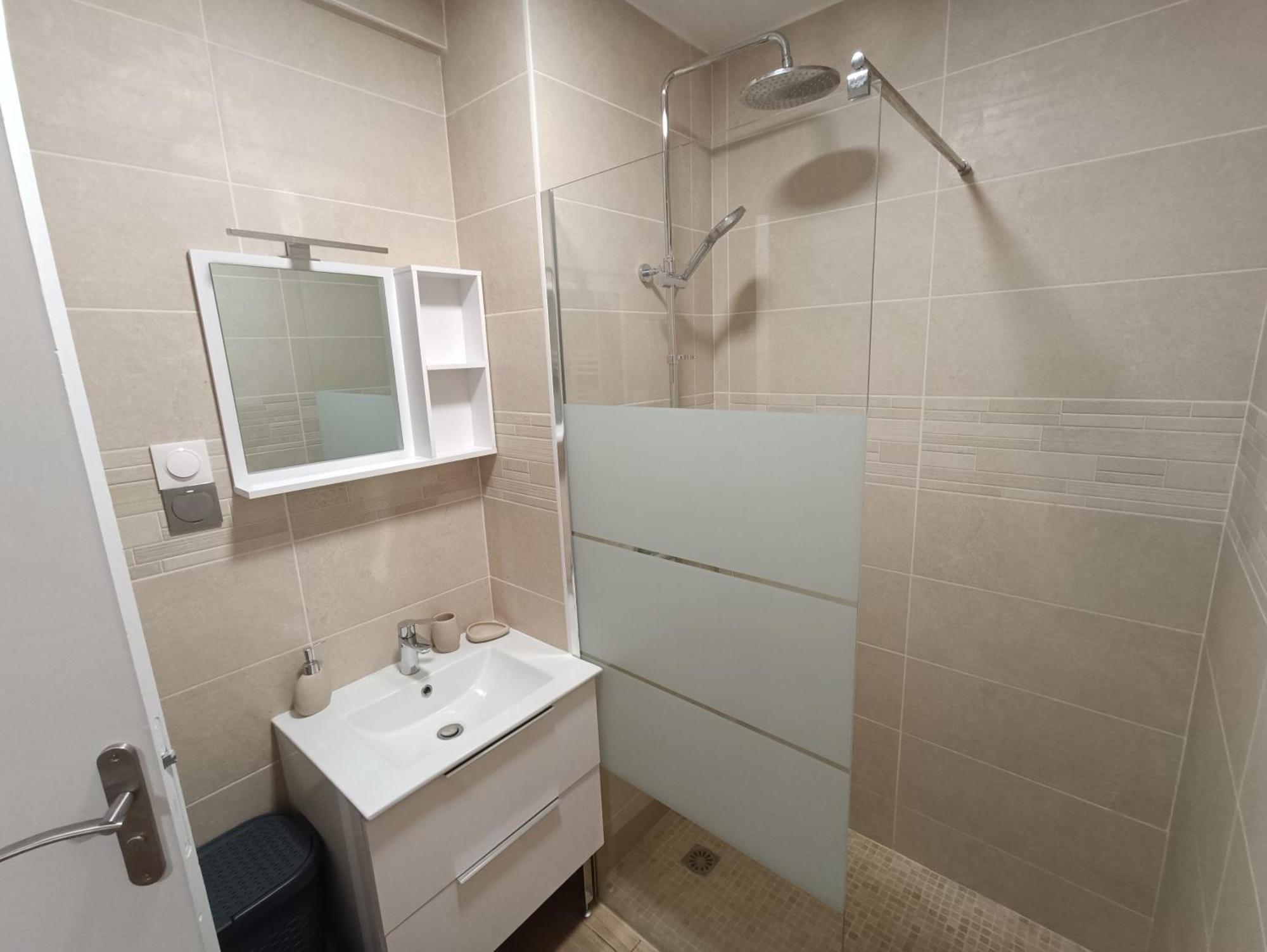 Appartements Et Studio Renoves En 2022, Intra Muros Avignon Eksteriør billede
