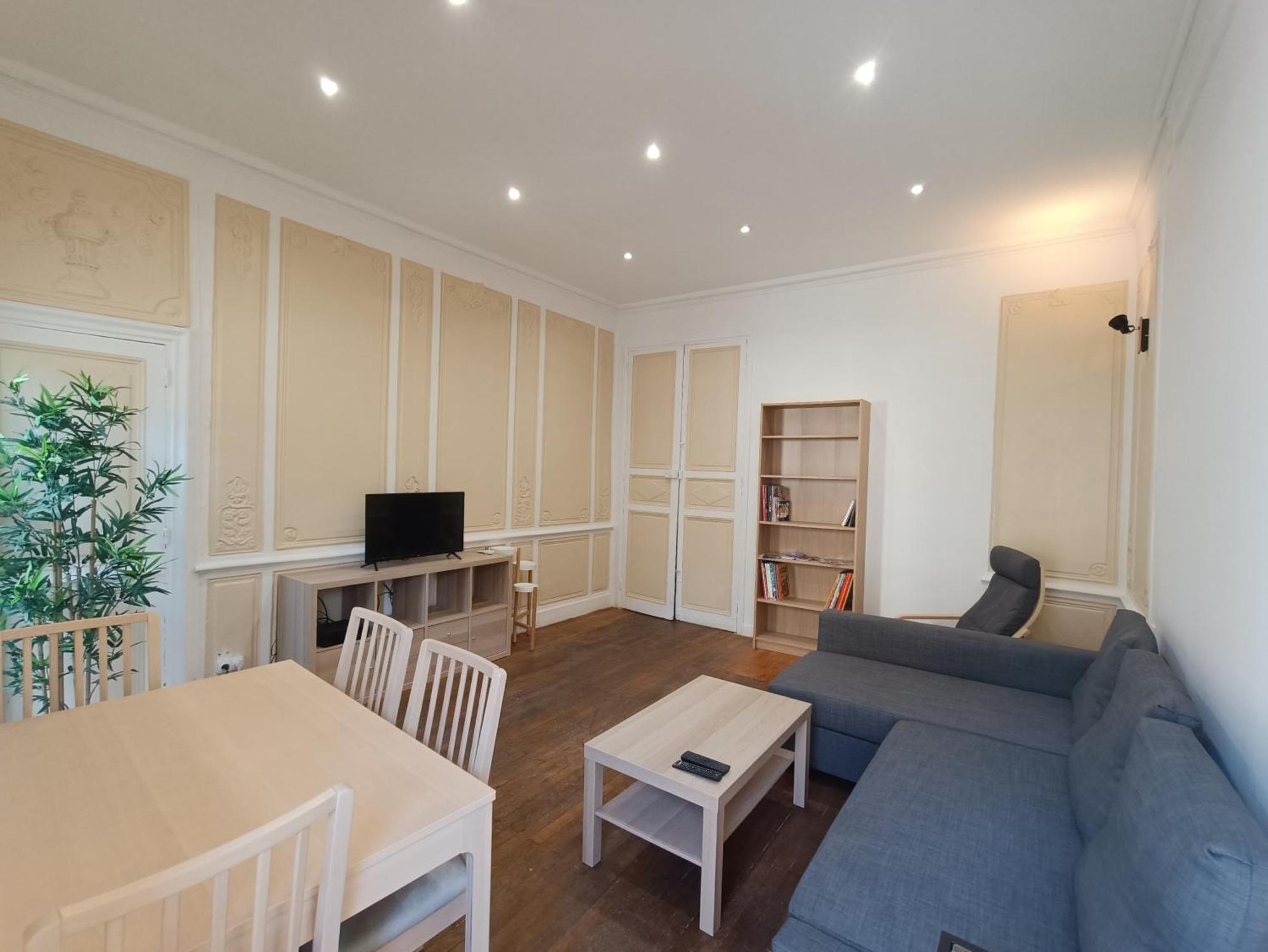 Appartements Et Studio Renoves En 2022, Intra Muros Avignon Eksteriør billede